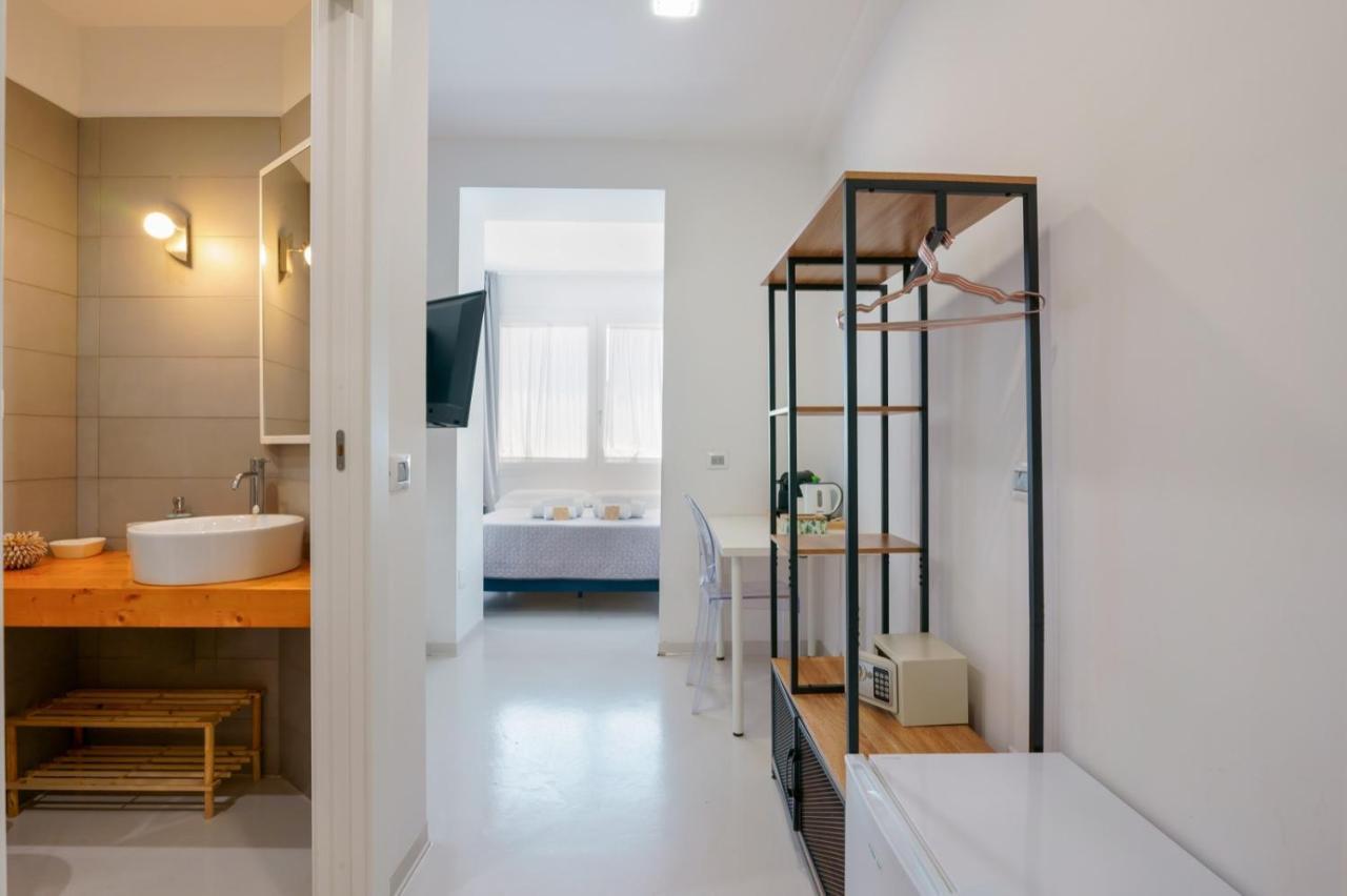 Lumiere Rooms - Eja Sardinia Cagliari Luaran gambar