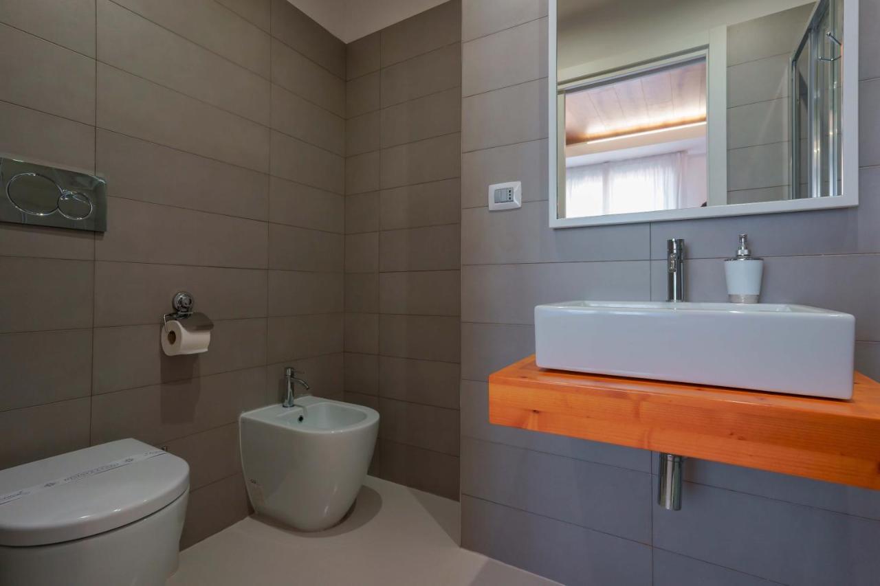 Lumiere Rooms - Eja Sardinia Cagliari Luaran gambar