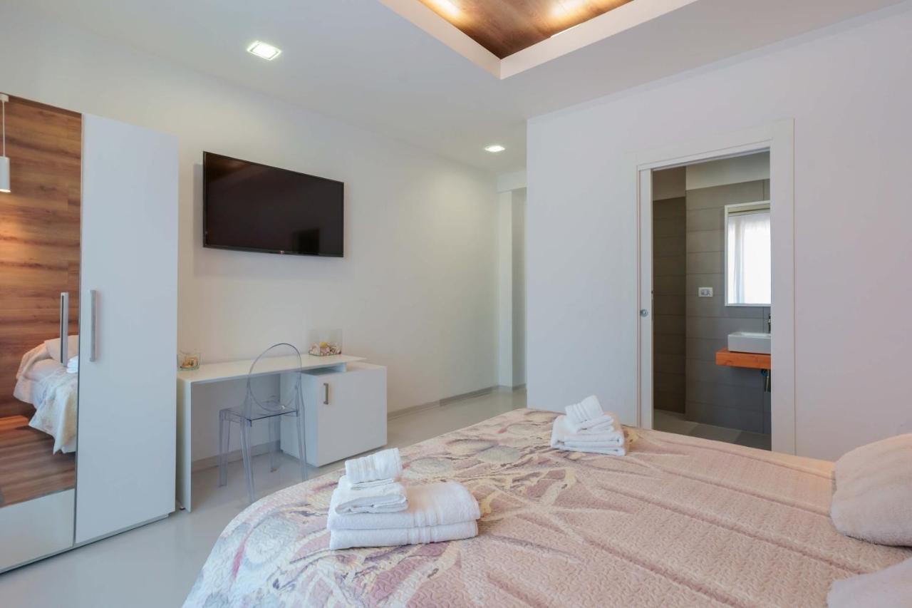 Lumiere Rooms - Eja Sardinia Cagliari Luaran gambar
